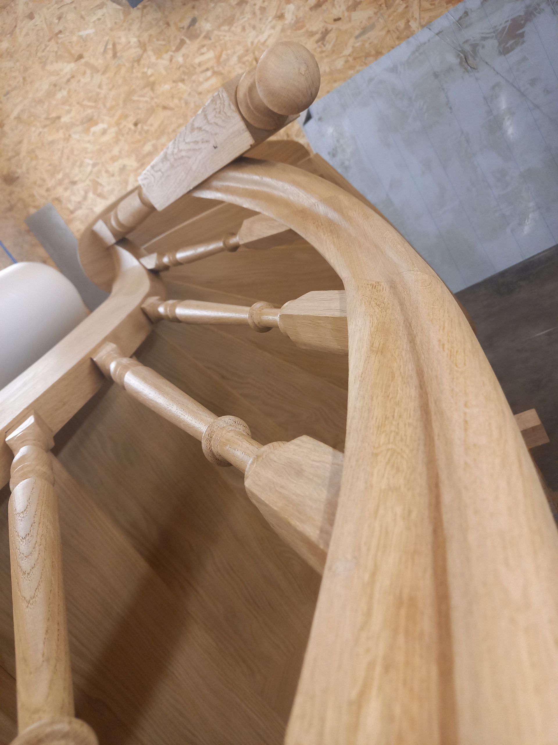 Fabrication et pose de persiennes bois sur mesure Cany-Barville 76 -  Entreprise Carpentier